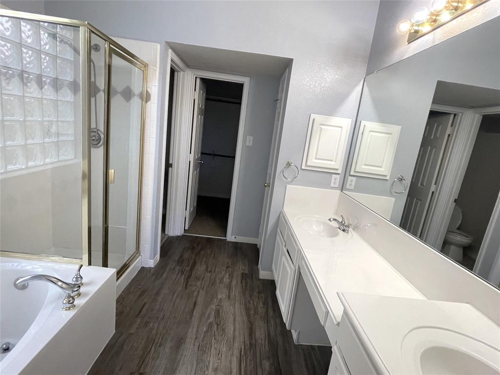 2509 Cross Haven Drive Property Photo 11