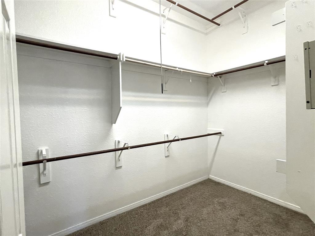 2509 Cross Haven Drive Property Photo 13