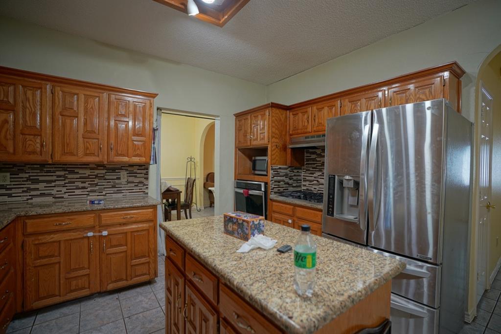 728 Violet Court Property Photo 4