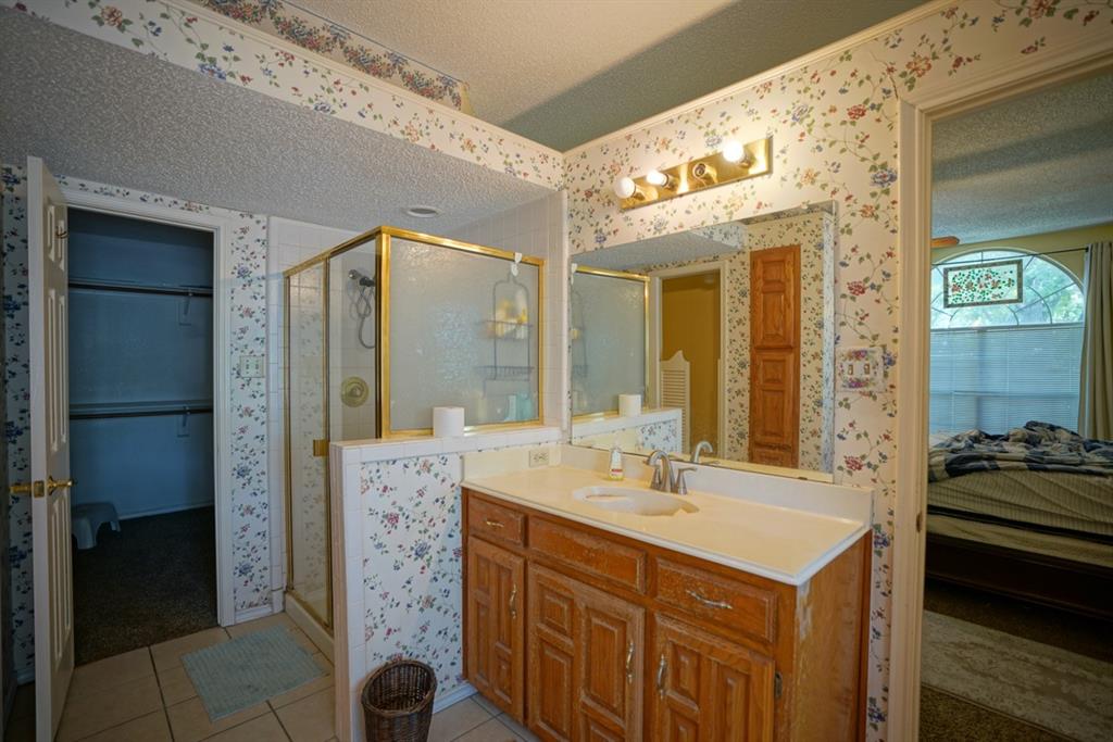 728 Violet Court Property Photo 17