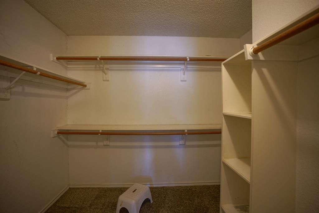 728 Violet Court Property Photo 19