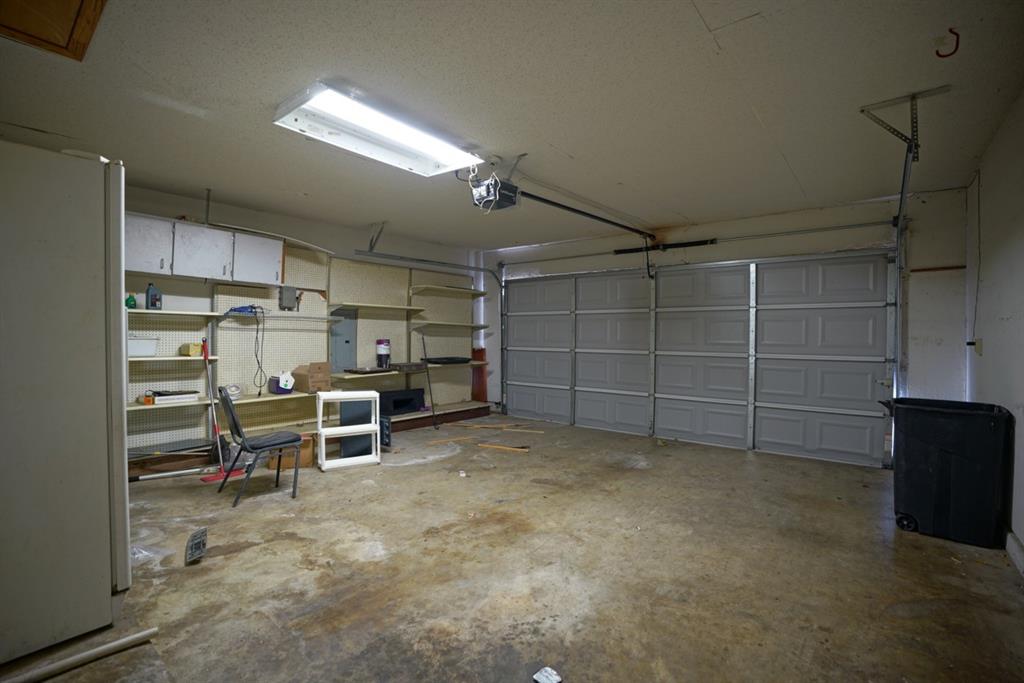 728 Violet Court Property Photo 26