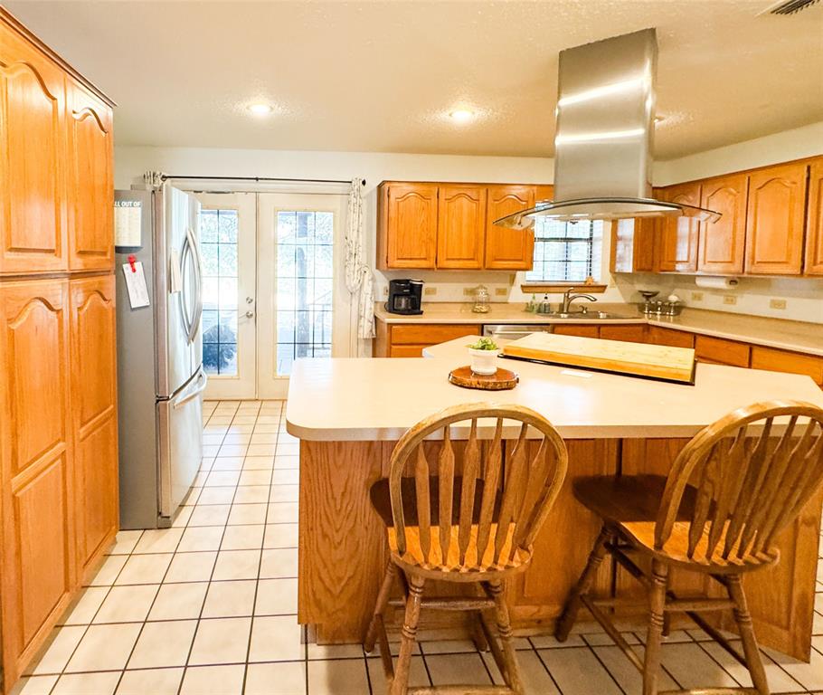 801 Highway 2214 Property Photo 13