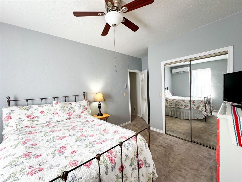 801 Highway 2214 Property Photo 19