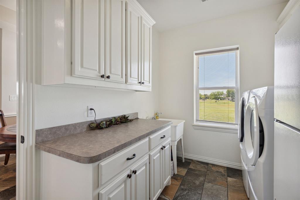 626 Scoggins Road Property Photo 18
