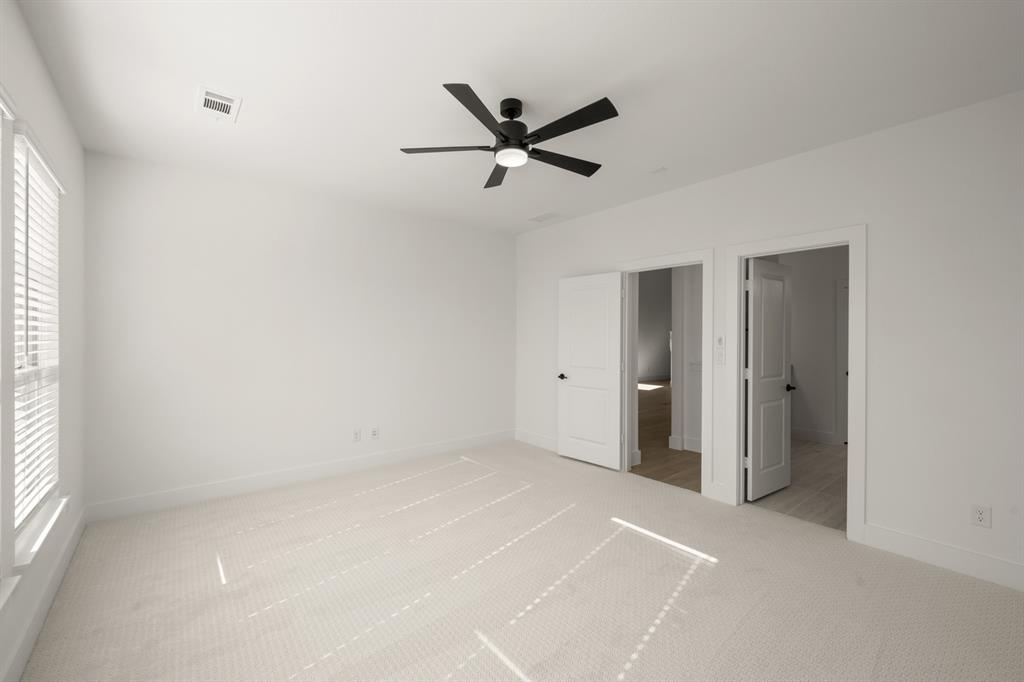 402 Crestview Drive Property Photo 20