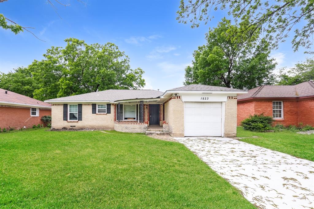1823 Houghton Road Property Photo 1