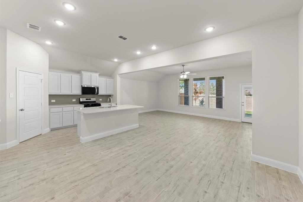 139 Whistling Duck Property Photo 4