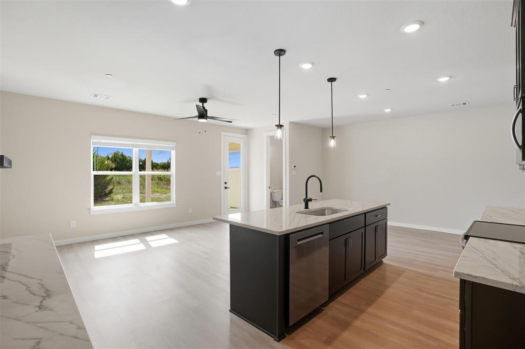 1626 Governors Boulevard Property Photo 14