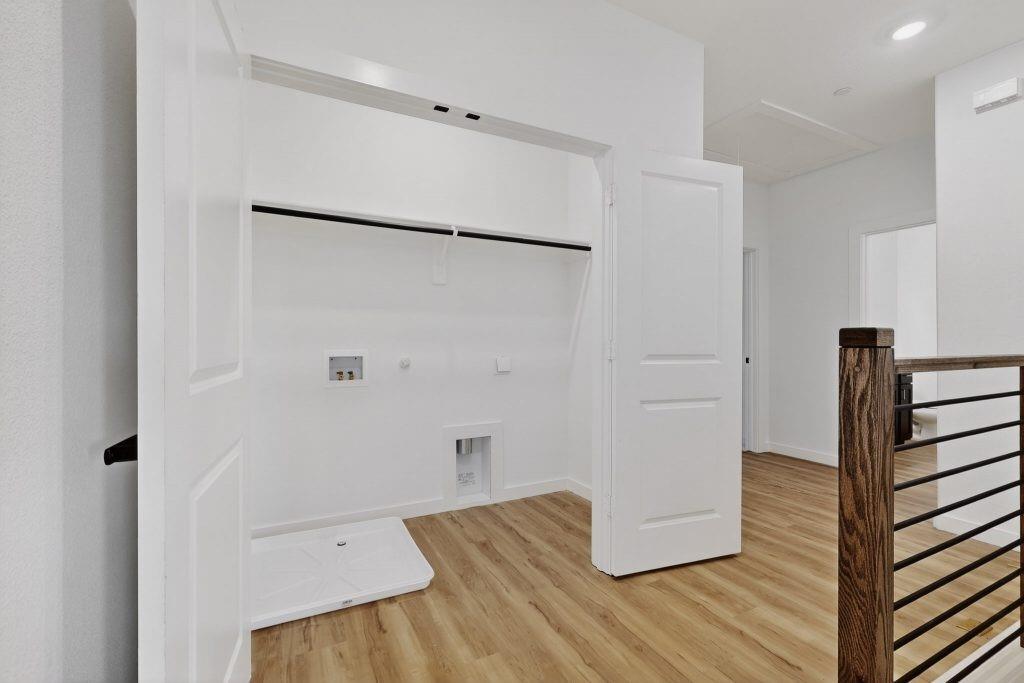 1626 Governors Boulevard Property Photo 20