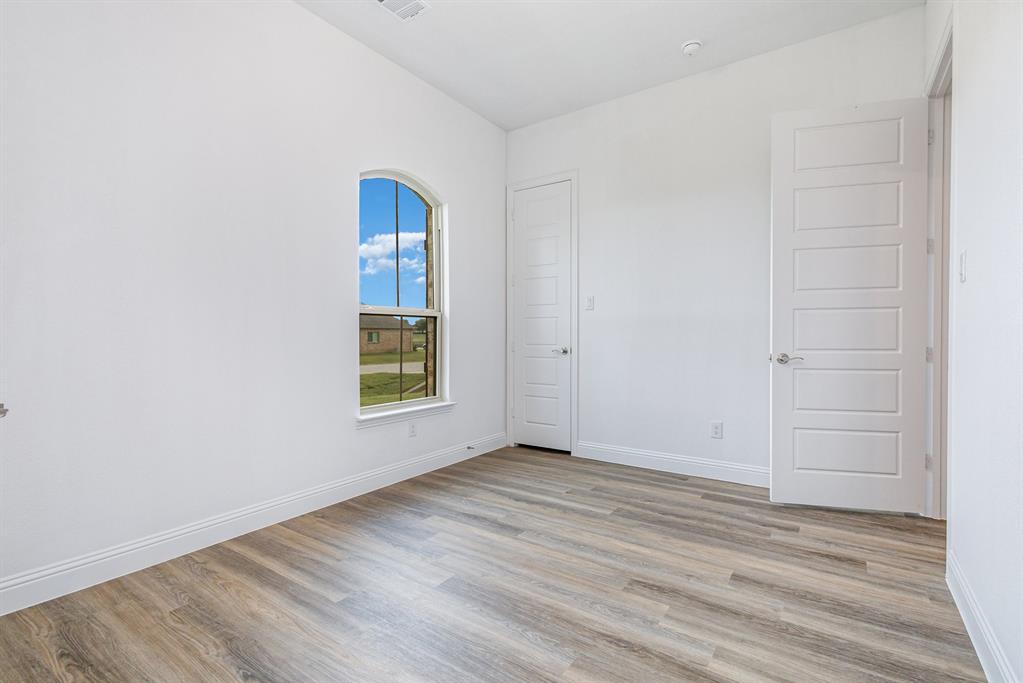 6044 Mango Property Photo 16