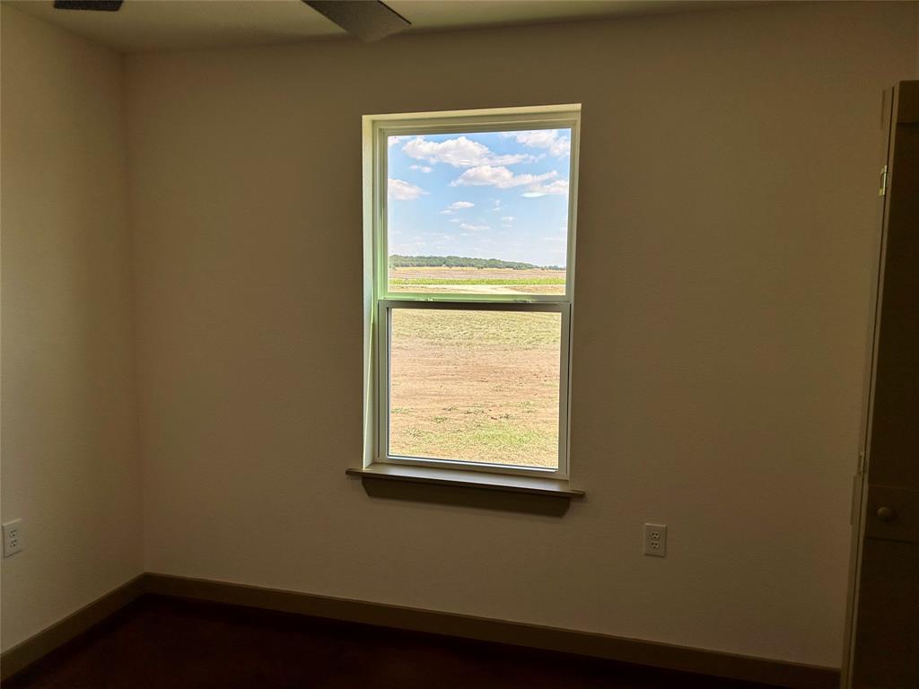231 Hcr 1206 Property Photo 17