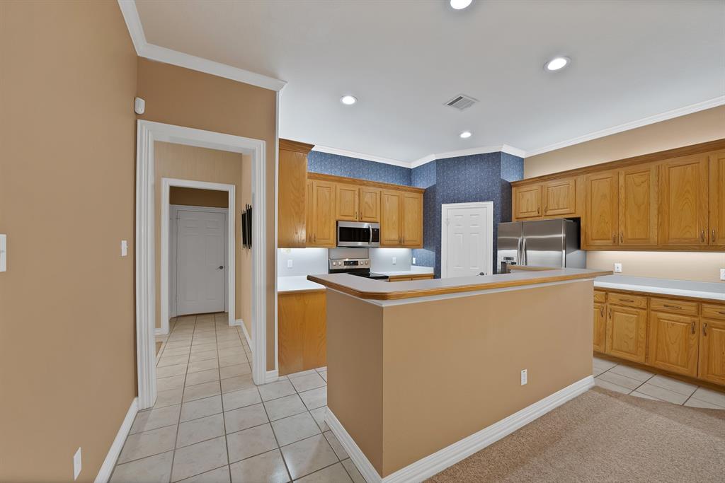 1220 Woodland Park Drive Property Photo 5
