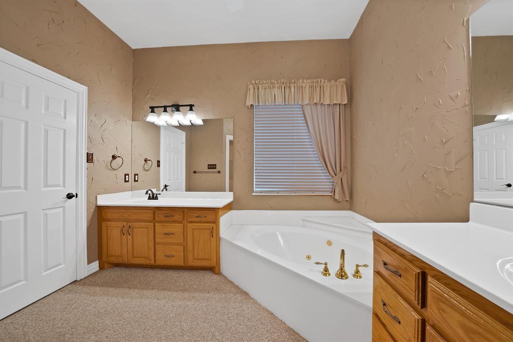 1220 Woodland Park Drive Property Photo 26