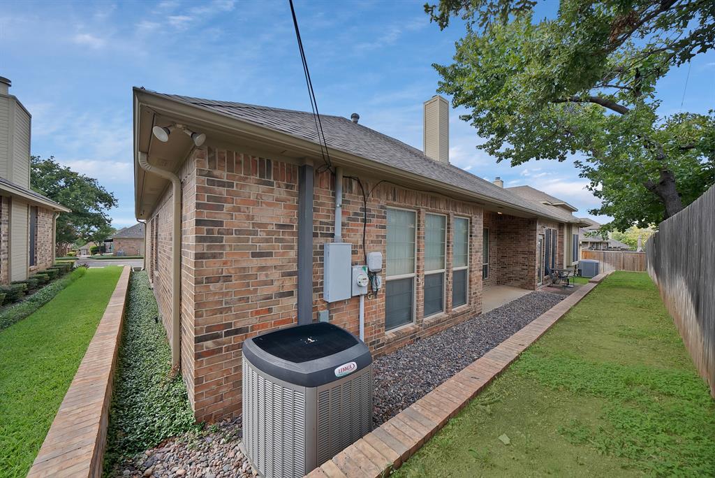 1220 Woodland Park Drive Property Photo 36