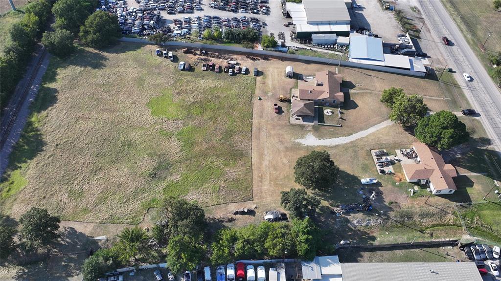 7940 Mansfield Highway Property Photo 3