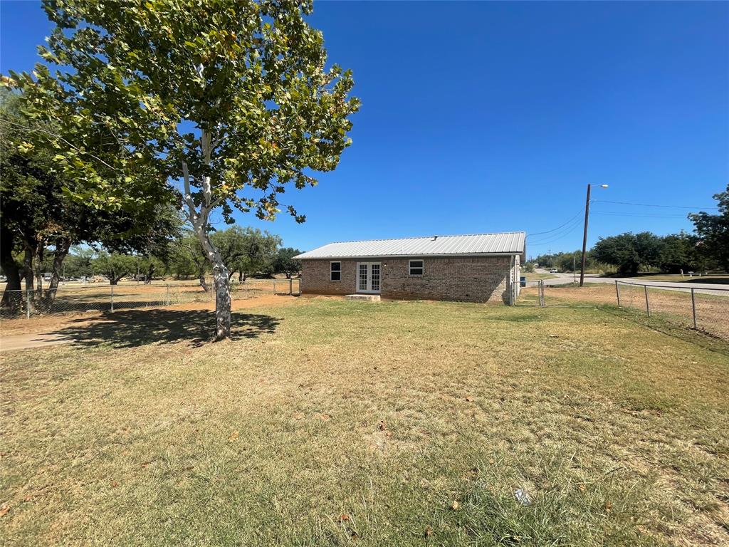 306 S Old Caddo Avenue Property Photo 27