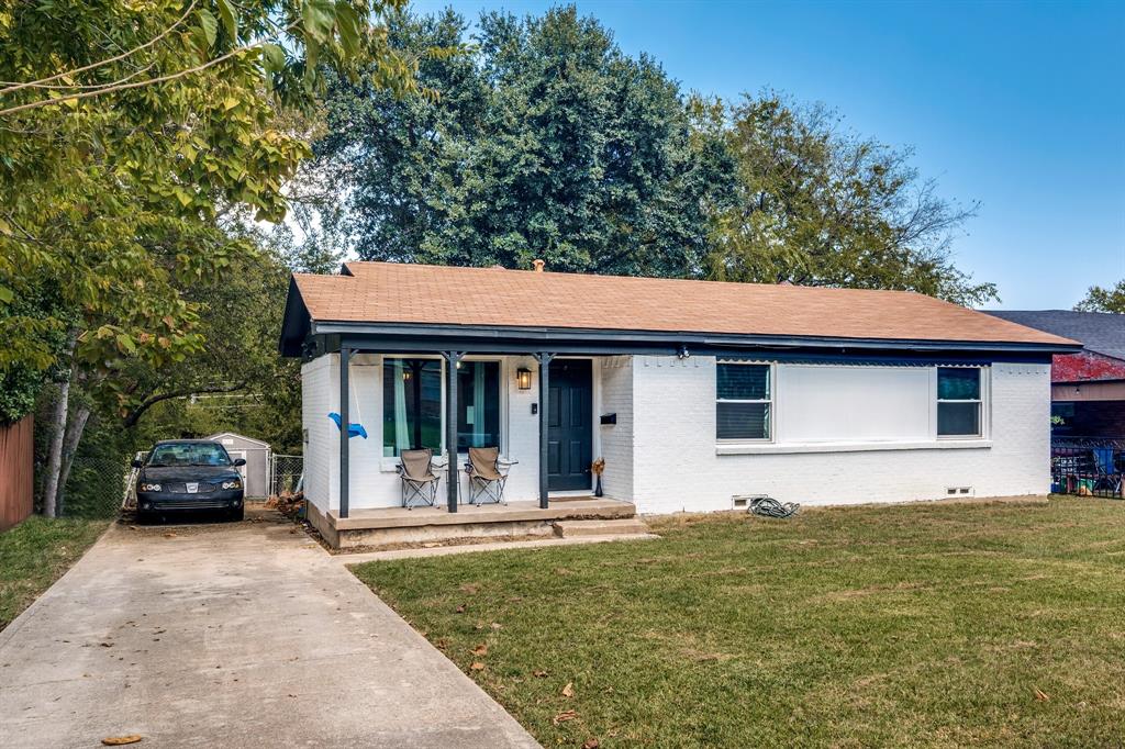 1309 Woodcrest Drive Property Photo 2