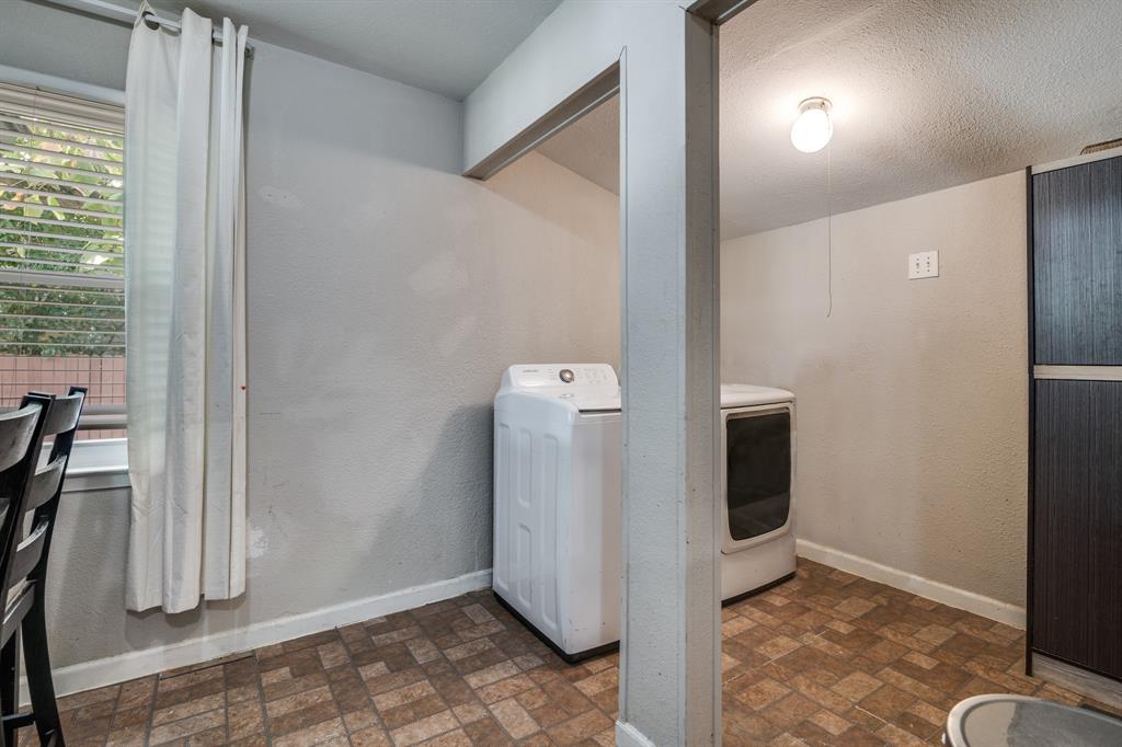 1309 Woodcrest Drive Property Photo 10
