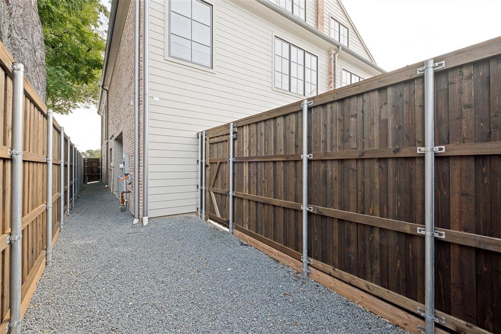 3420 Lovers Lane B Property Photo 28
