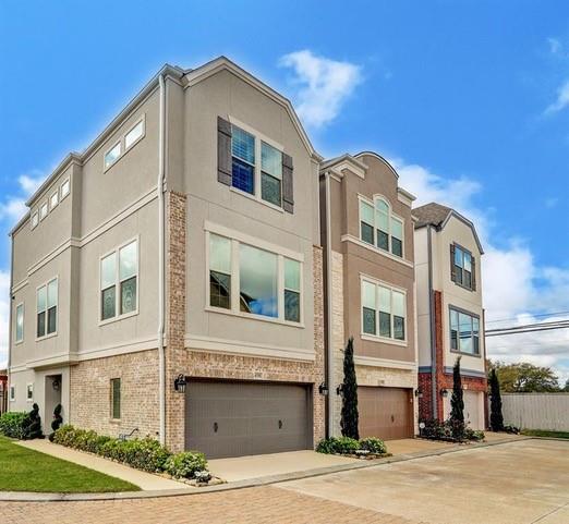 6755 Highclere Manor Lane Property Photo 1