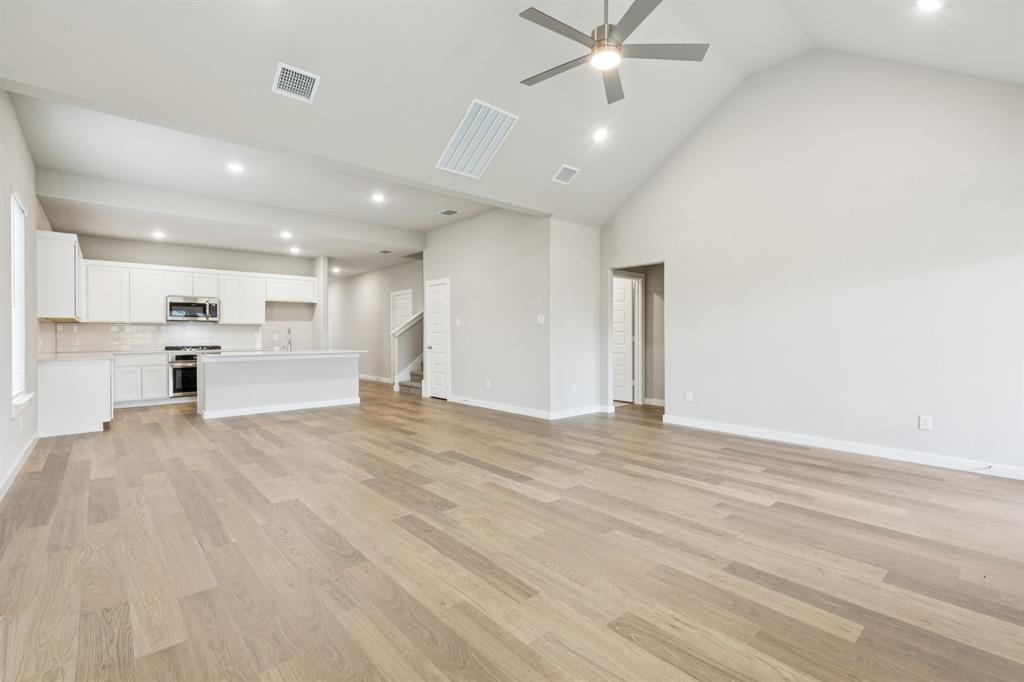 1111 Sunward Road Property Photo 10