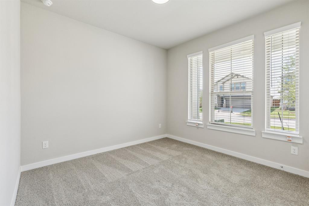 1111 Sunward Road Property Photo 25