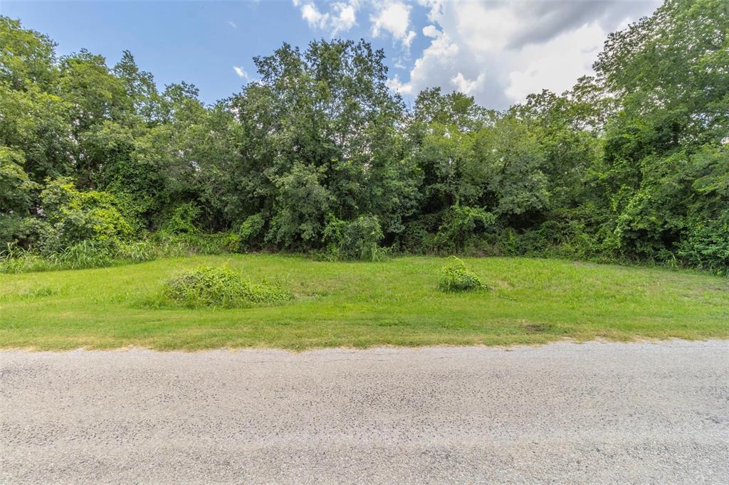 4211 Tejas Trail Property Photo 2