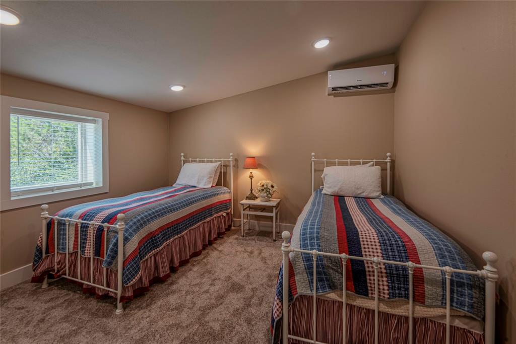 395 County Road 2530 Property Photo 33