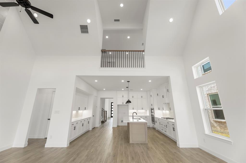 5313 Archeron Avenue Property Photo 14