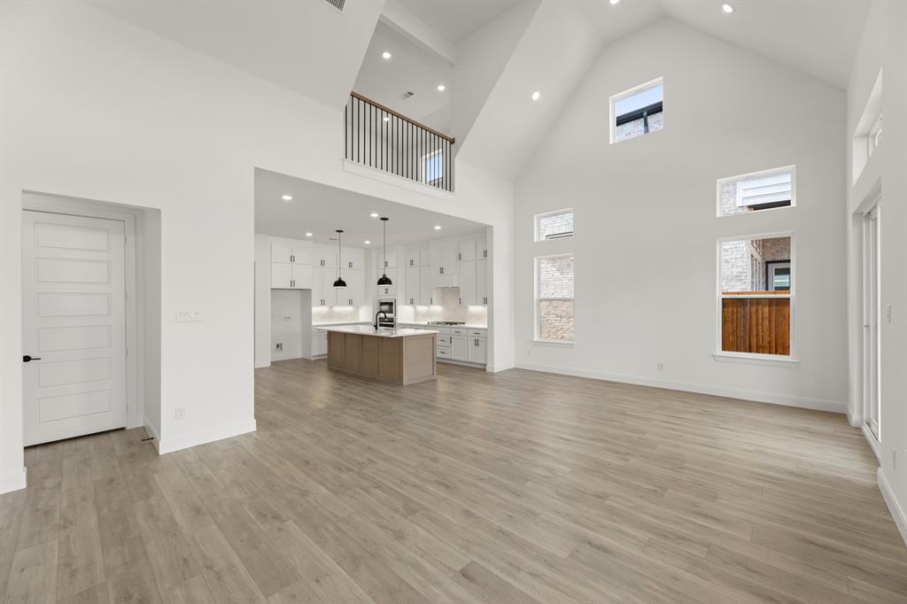 5313 Archeron Avenue Property Photo 15