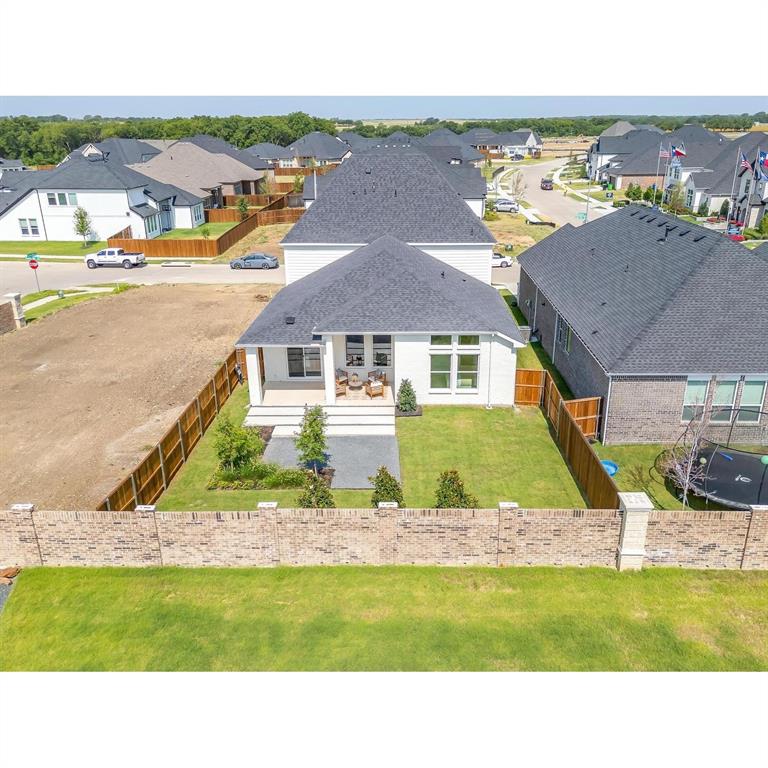 5412 Sundarean Lane Property Photo 5