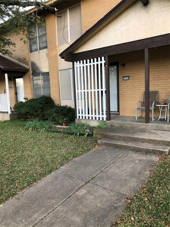 2714 Patricia Lane Property Photo 1