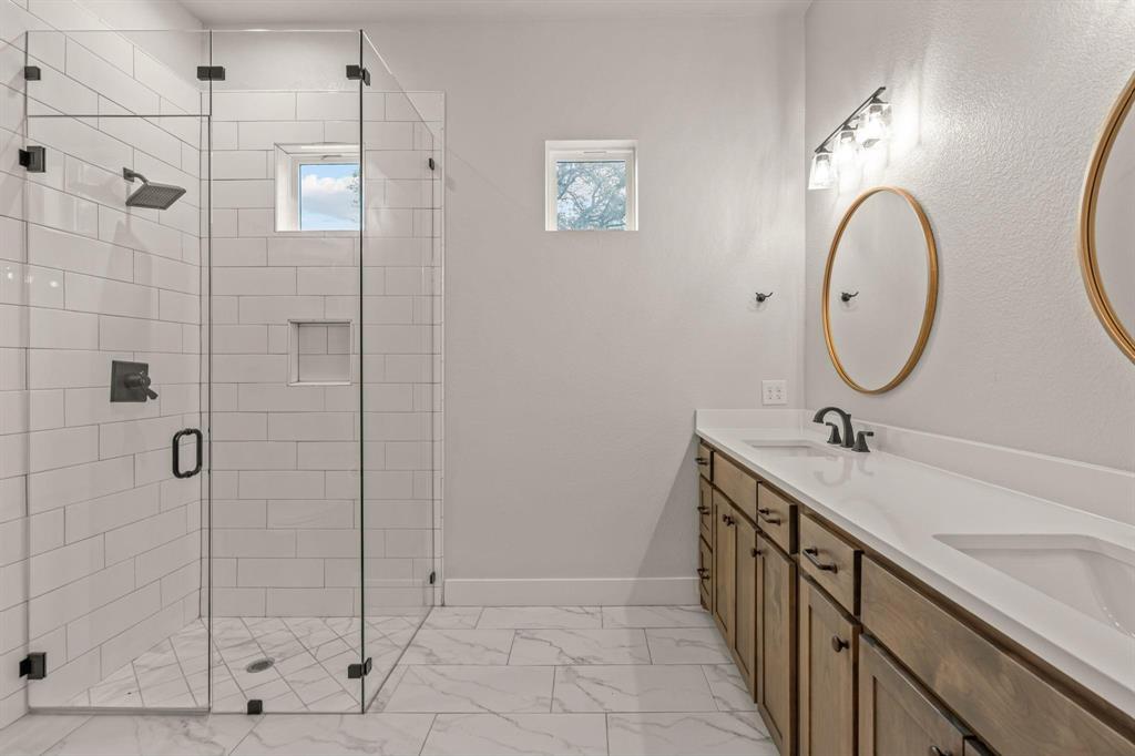 109 Maddox Place Property Photo 6