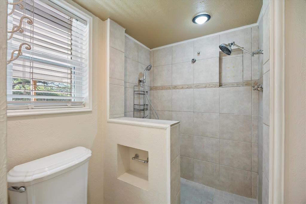 211 Rockbrook Drive Property Photo 21