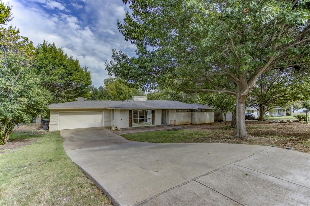 3465 Wellington Road Property Photo 2