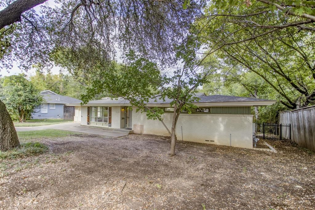 3465 Wellington Road Property Photo 5