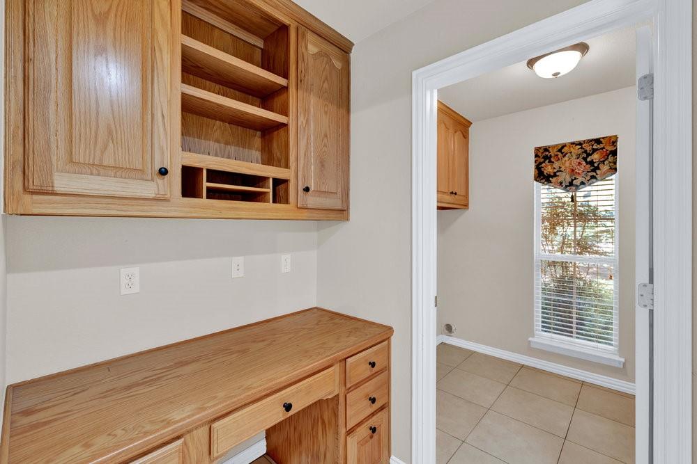 7308 Wooded Acres Trail Property Photo 17