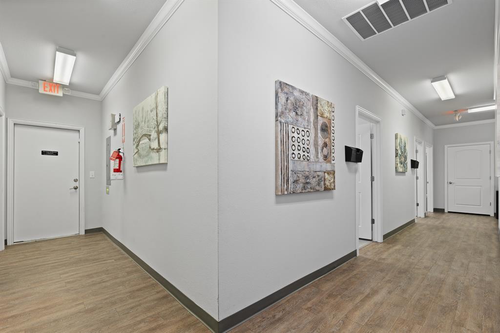 6340 Davis Boulevard Property Photo 8