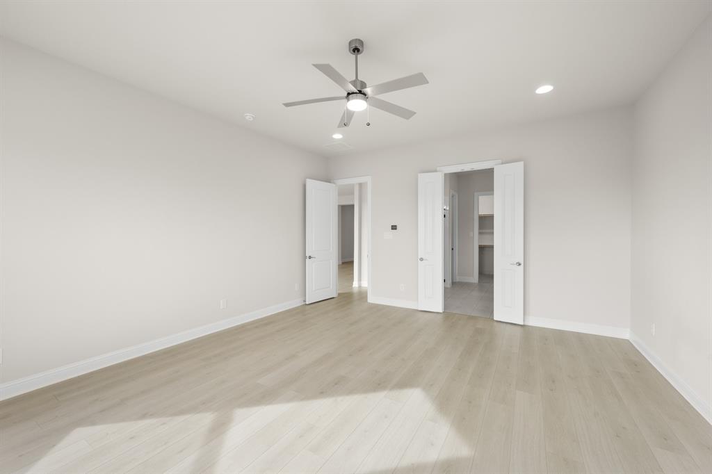 5410 Rowlan Row Property Photo 14