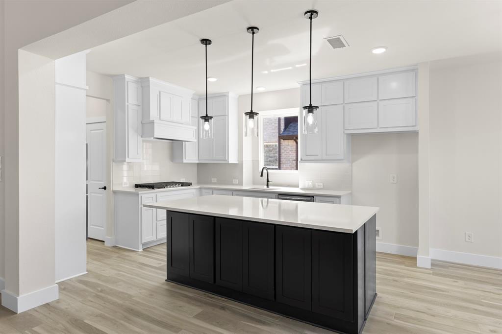 6225 Mulberry Creek Drive Property Photo 18