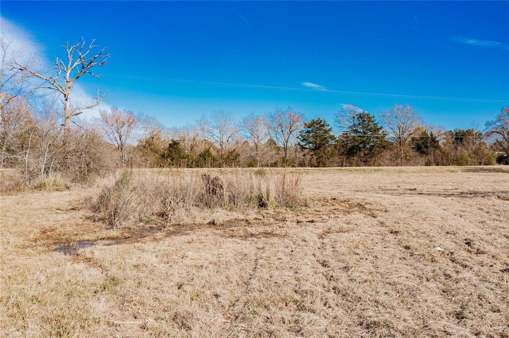 16 County Road 2910 Property Photo 15