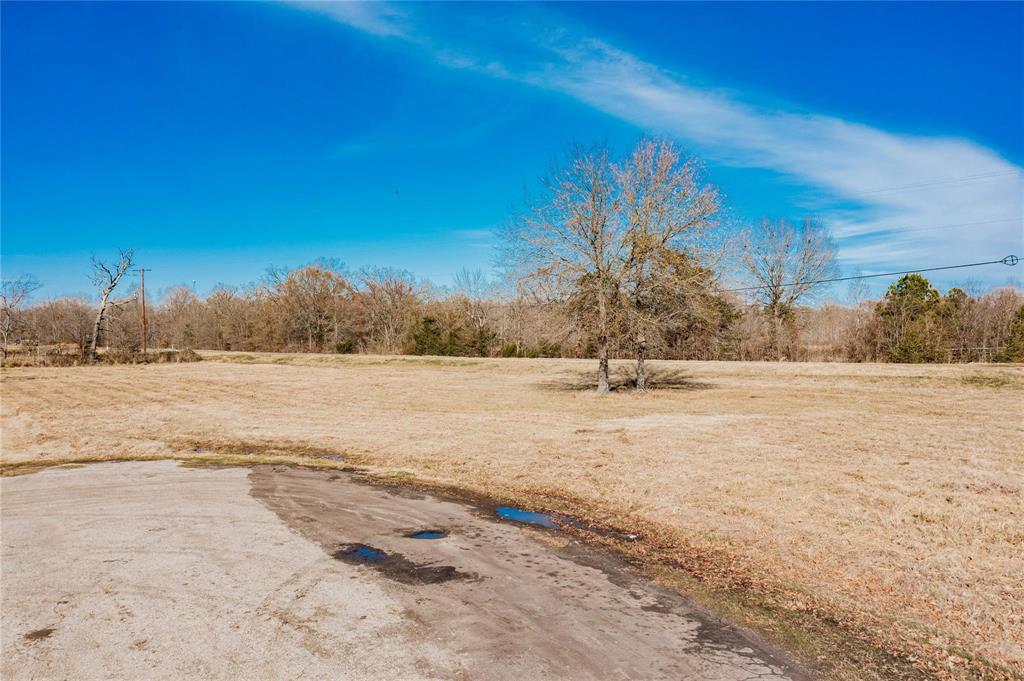 16 County Road 2910 Property Photo 18