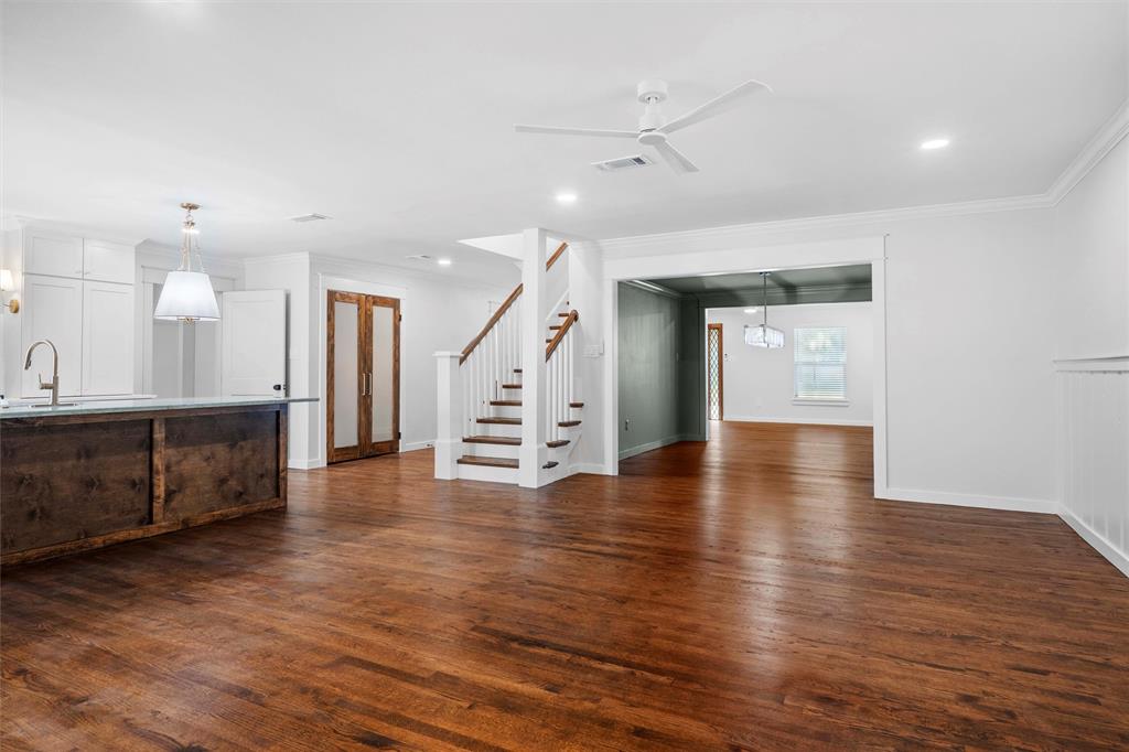 3409 Clary Avenue Property Photo 6