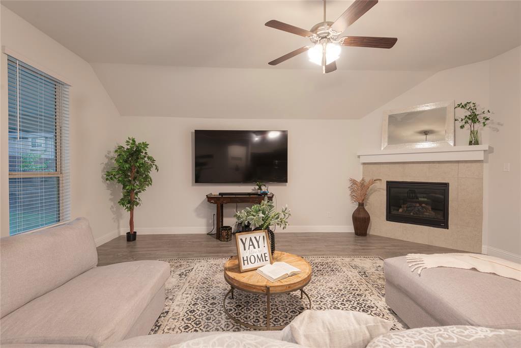 128 Wenham Way Property Photo 15