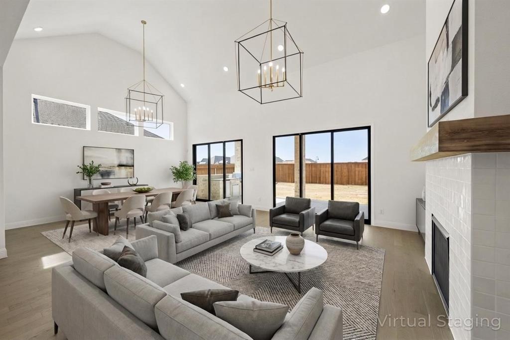 4730 Hawthorn Hills Property Photo 19