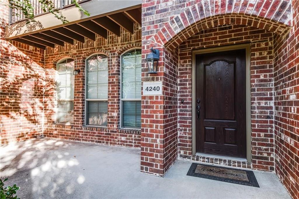 4240 Comanche Drive Property Photo 1