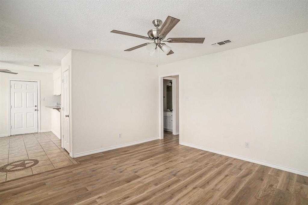 602 Mcanear Street Property Photo 6