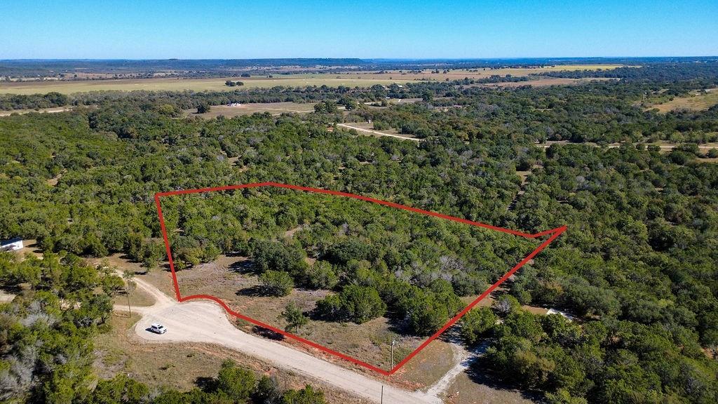 170 Wooded Crest Property Photo 2