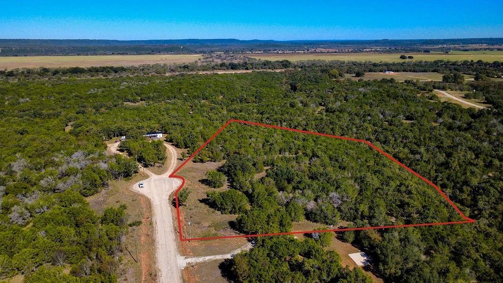 170 Wooded Crest Property Photo 5